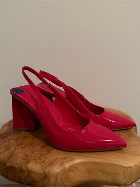 NWOT Women’s Red Patent Slingback Block Heel Pumps